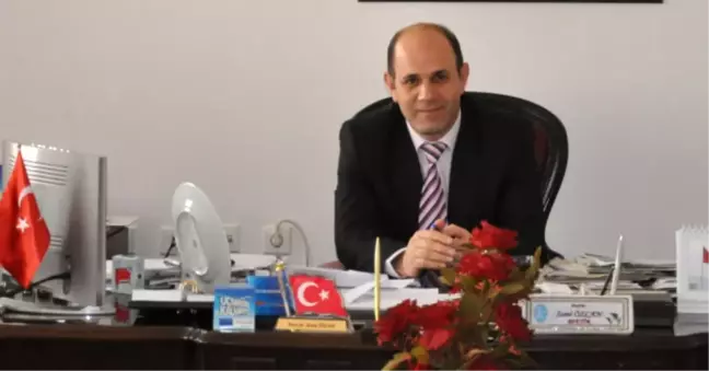 Rektör Özcan'ın Anneler Günü Mesajı