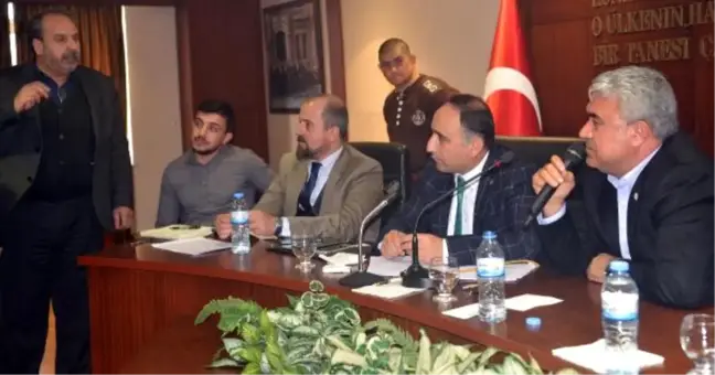 Otobüsçüden Nöbet Tepkisi: Genç Şoförlerin Hiç mi Seks Hayatı Olmayacak?