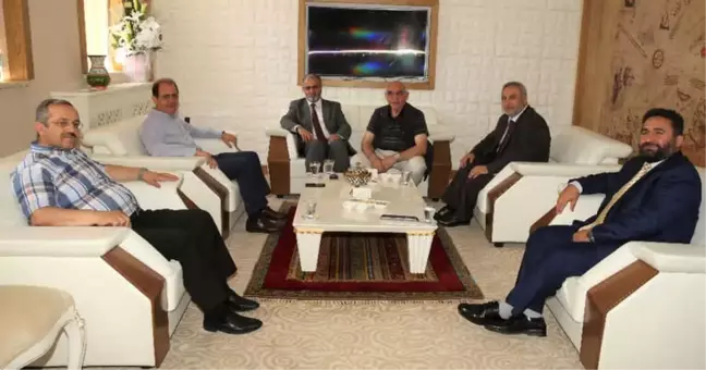 Diyanet İşleri Başkan Yardımcısı İşleyen'den Rektör Coşkun'a Ziyaret
