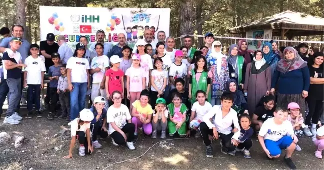 Kütahya İHH İnsani Yardım Derneği Çocuk Şenliği düzenlendi