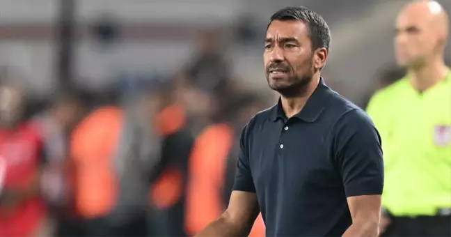 Beşiktaş Teknik Direktörü Giovanni Van Bronckhorst Gaziantep maçının ardından ne dedi?