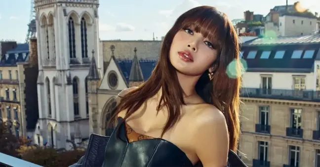 Lisa kimdir? (Blackpink) Lisa kaç yaşında, nereli?