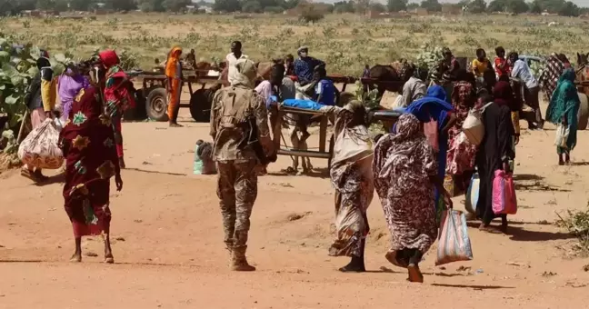 İç savaşın yaşandığı Sudan'dan gelen yağma görüntüleri ürkütüyor