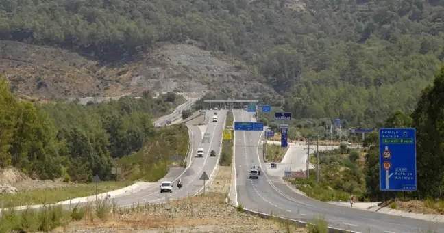 Göcek Tüneli Geçiş Ücretine Üçüncü Zam: 41 TL'den 60 TL'ye Yükseldi