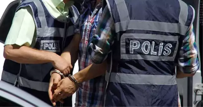 Hırsızlıktan Aranırken Uyuşturucudan Yakalandı