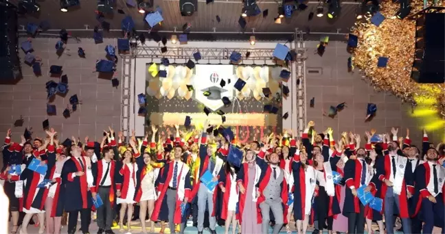 GAÜN Tıp'tan sağlık ordusuna 166 hekim