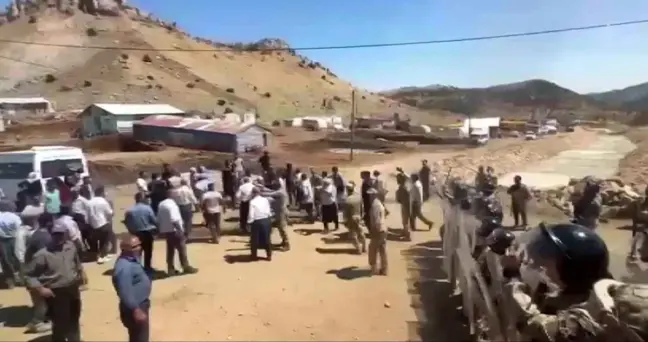 Adıyaman'da konut yapımı protestosunda arbede: 1 asker yaralandı, 9 gözaltı