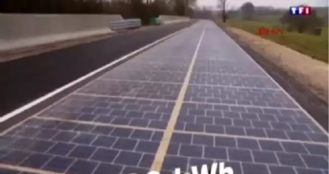 Dünyanın İlk Elektrik Üreten Yolu Fransa'da Hizmete Girdi