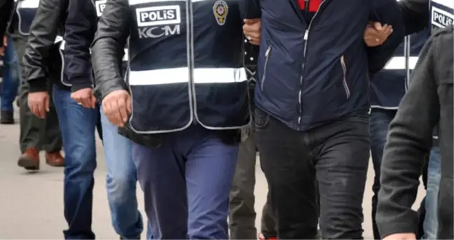 Mersin'de 4 CHP'li, Cumhurbaşkanı'na Hakaretten Gözaltına Alındı