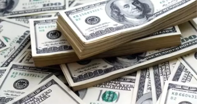 Fed'den Faiz Beklentisiyle Dolar 3.77, Euro 4.0 Lira Sınırında