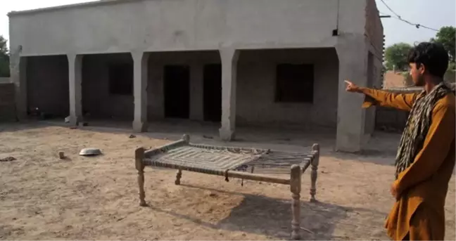 Pakistan'da 16 Yaşındaki Genç Kıza