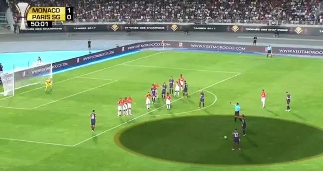 Dani Alves, Yeni Takımı PSG'de Fırtına Gibi Başladı
