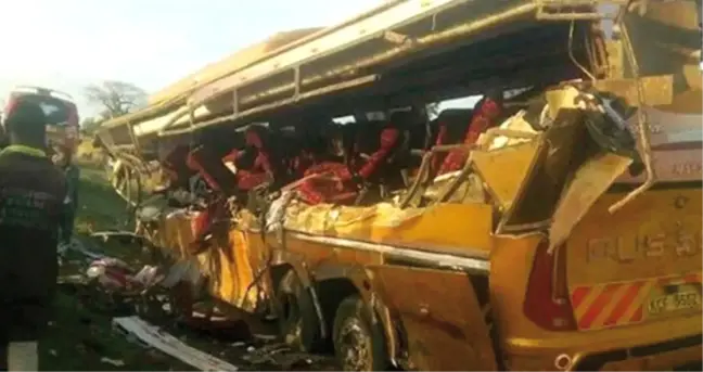 Madagaskar'da Zincirleme Trafik Kazası: 23 Ölü