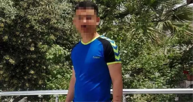 22 Yaşındaki Genç, Anneannesini Boğazından, Dayısını ise Başından Bıçakladı