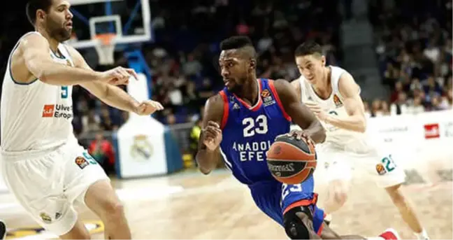 Anadolu Efes, Real Madrid'e 87-68 Mağlup Oldu