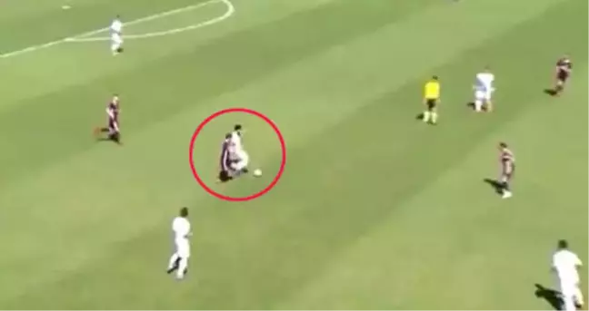 Adana Demirspor'da Yiğitcan Erdoğan 70 Metreden Gol Attı