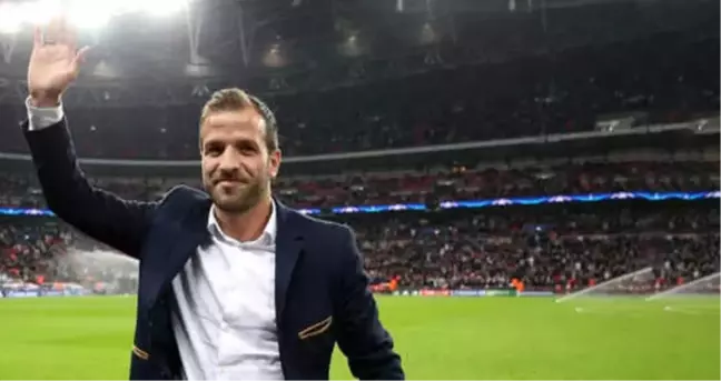 Hollandalı Futbolcu Van Der Vaart, Küme Düşen Eski Takımı Hamburg'u Kurtarmaya Gidiyor!