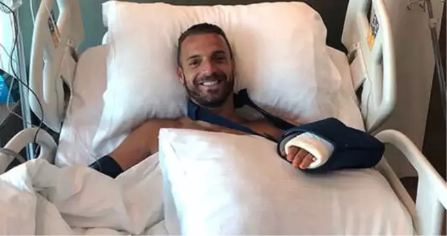 Fenerbahçe'nin Golcüsü Roberto Soldado Ameliyat Edildi