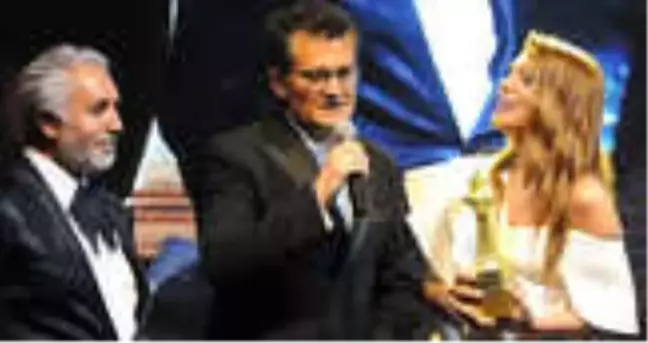 Onur Akay