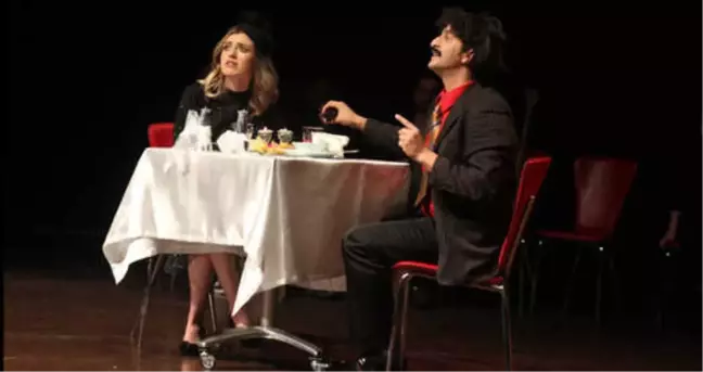 Uşak Belediyesi, Şehir Tiyatrosu'nun 3. Yaşını Kutladı