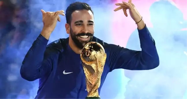 Pamela Anderson'ı aldattığı ortaya çıkan Adil Rami kimdir?