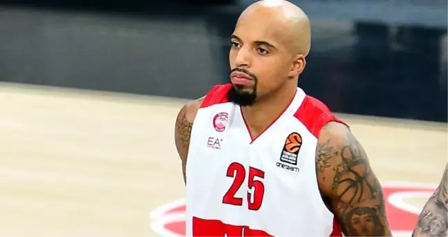 Beşiktaş, Jordan Theodore ile anlaştı