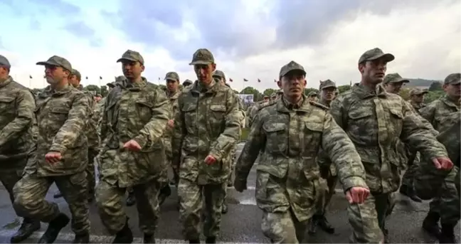 Askerliği uzatana avantaj! Aylık en az 2 bin 146 lira ödeme yapılacak