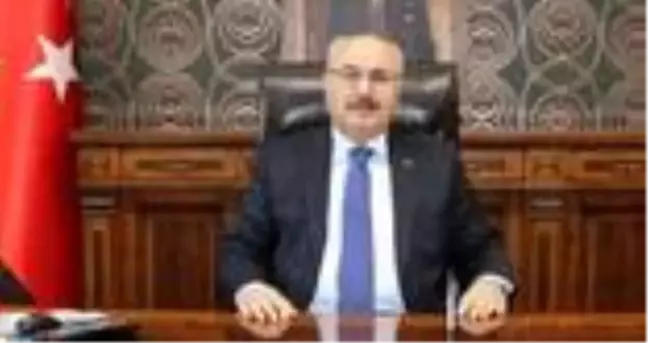 Yavuz Selim Köşger kimdir? Yavuz Selim Köşger kaç yaşında ve nereli? Yavuz Selim Köşger hayatı ve biyografisi! Yeni İzmir valisi Yavuz Selim Köşger!