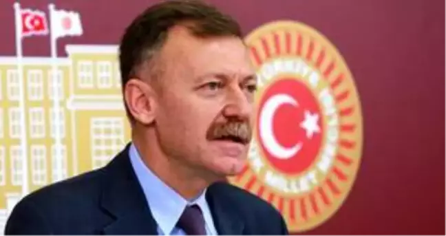 Aytuğ Atıcı kimdir? Nereli, kaç yaşında, mesleği ne? Aytuğ Atıcı hayatı, eserleri ve hakkında bilgiler
