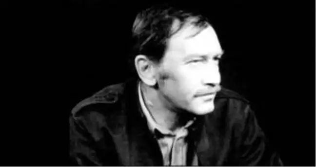 Turgut Uyar kimdir? Turgut Uyar şiirleri ve eserleri nelerdir? Tüm şiirleri ve anlamları, Turgut Uyar nereli, hayatı ve hakkında bilgiler!