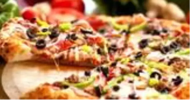 Askıda Pizza nedir? Kızılay'dan Askıda Pizza uygulaması nedir? Askıda Pizza sosyal sorumluluk projesi için ne yapmak gerekir?