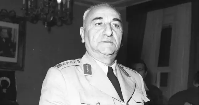 Cemal Gürsel kimdir? Cemal Gürsel biyografisi!
