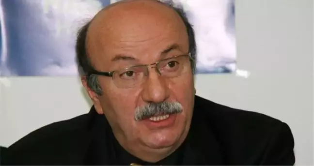Mehmet Bekaroğlu kimdir?