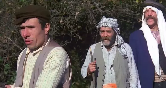 Erkek Güzeli Sefil Bilo filmi oyuncuları kim? Erkek Güzeli Sefil Bilo konusu, oyuncuları ve Erkek Güzeli Sefil Bilo özeti!