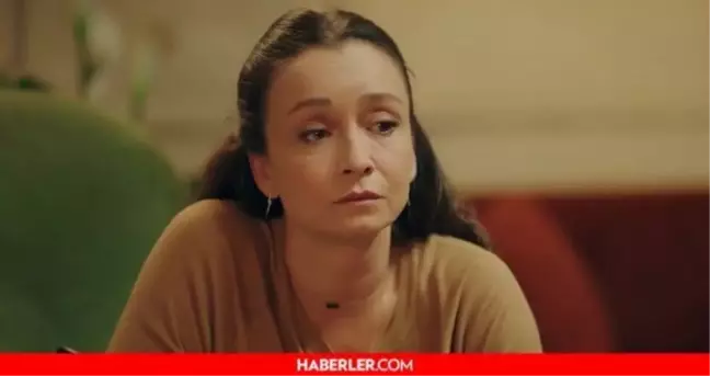 Kırmızı Oda Asuman kim? Kırmızı Oda Süveyda annesi Başak Daşman kimdir, kaç yaşında?