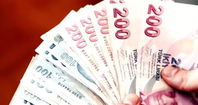 Asgari ücret ne kadar 2022? Asgari ücret kaç lira olacak, kaç dolara eşit olacak? 2022 Asgari ücret net ve brüt değeri kaç olacak?