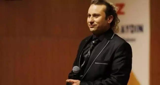 Onur Akay kimdir? Onur Akay mesleği nedir? Kaç yaşında ve nereli? Onur Akay şarkıları nelerdir?