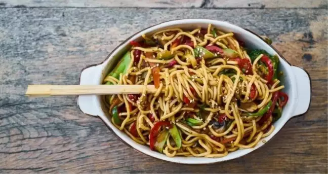 Noodle yemek zararlı mı? Noodle kısırlık yapar mı? Noodle yemek ne kadar zararlı?
