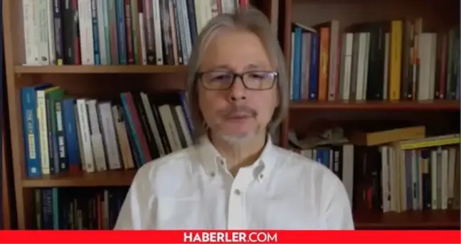 CHP Dış ilişkilerden sorumlu Genel Başkan Yardımcısı İlhan Uzgel Kimdir, kaç yaşında, nereli, nerenin milletvekili?