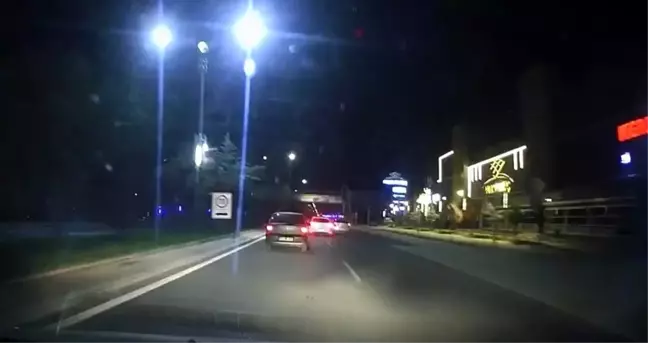 Elazığ'da Makas Atan Sürücü Trafiği Tehlikeye Attı