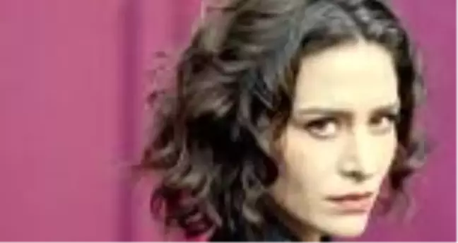 Belçim Bilgin kimdir? Kaç yaşında, aslen nereli, burcu ne, oynadığı filmler nelerdir?