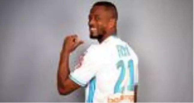 Patrice Evra kimdir? Patrice Evra kaç yaşında? Patrice Evra kaç kardeş? Patrice Evra eşi kimdir?