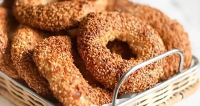 Kandil Simiti Tarifi | Mahlepli ve Mahlepsiz Kandil Simidi tarifi! 1 tane Kandil Simidi kaç kalori?