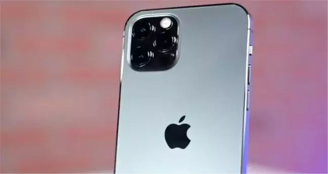 Samsung, iPhone SE 4 için ekran üretmek istemiyor