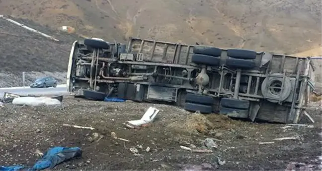 Samsun'da Trafik Kazası: 2 Yaralı