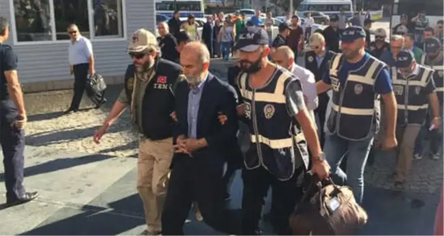 Sohbetlerine Katılmayınca Gözaltına Alınmasını İstediler