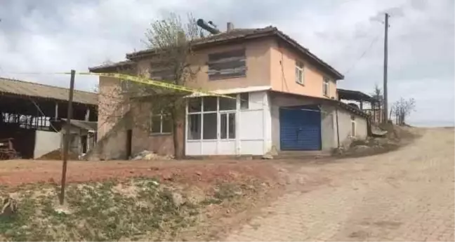 120 bin lira için bir aileyi katletmiş: Bilezik ve beşli bulunamadı