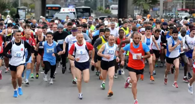 Dereceye Giren Maratoncular Ödüllendirildi