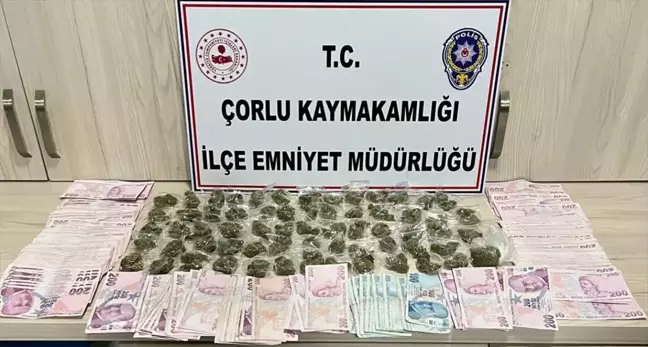 Çorlu'da Uyuşturucu Operasyonu: 238 Gram Esrar Ele Geçirildi