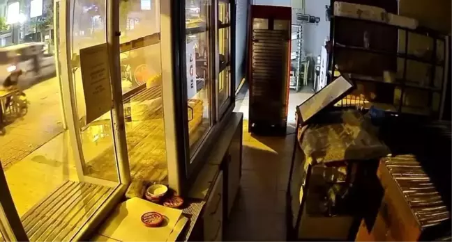 Adana'da Gece Yarısı Ateş Açan İki Şüpheli Yakalandı